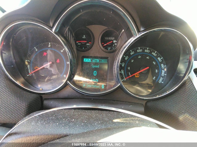 Chevrolet Cruze 2014 1G1P75SZXE7414123 Image 7