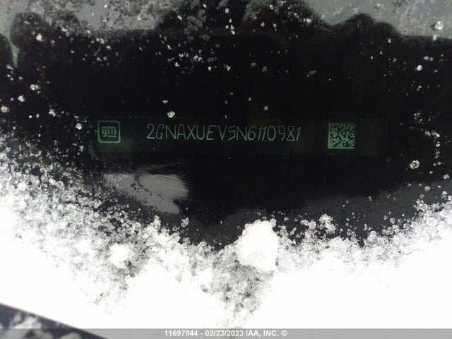 Chevrolet EQUINOX LT 2022 2GNAXUEV5N6110981 Image 9