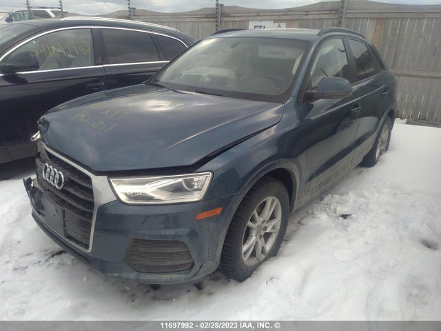 WA1EFCFS1GR003083 Audi Q3 Premium Plus
