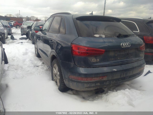 WA1EFCFS1GR003083 Audi Q3 Premium Plus