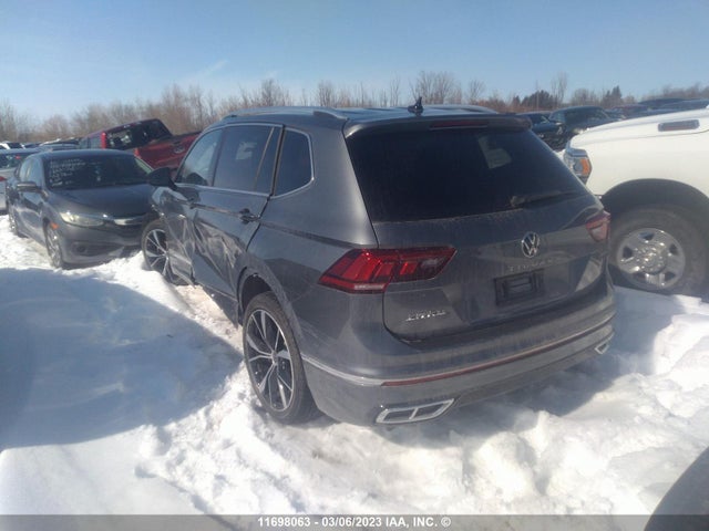 3VV4B7AXXNM144273 Volkswagen TIGUAN