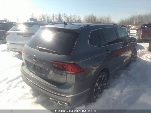 3VV4B7AXXNM144273 Volkswagen TIGUAN
