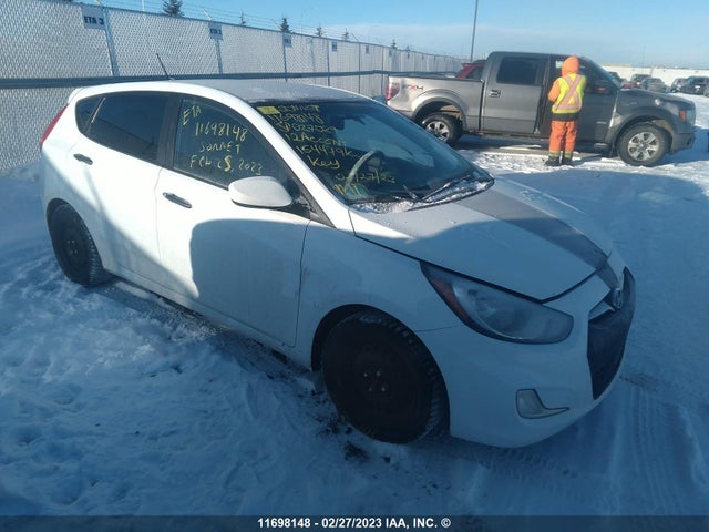 Hyundai Accent Gls/gs 2012 KMHCT5AE8CU027029 zdjęcie główne