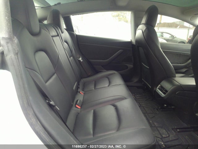 5YJ3E1EA7LF715787 Tesla MODEL 3