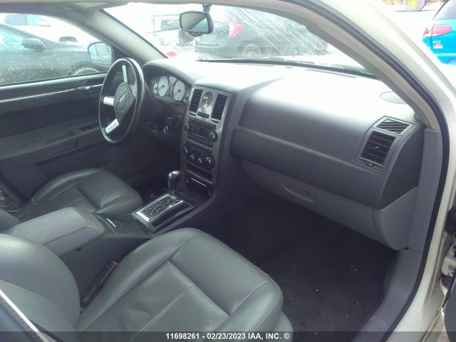 2C3JA53G35H626401 Chrysler 300 Touring