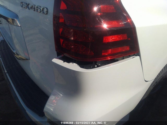 JTJGM7BX8M5275823 Lexus Gx 460 Luxury
