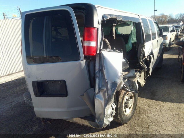 Chevrolet Express G3500 Ls 2021 1GAZGNF71M1302376 Image 4