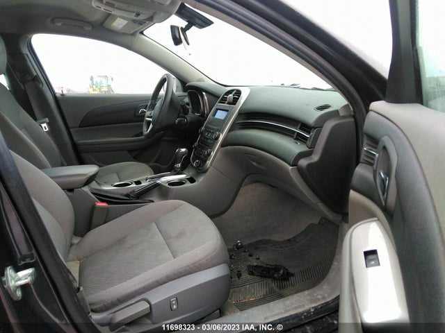 Chevrolet MALIBU LS 2015 1G11B5SL0FF258228 Image 5