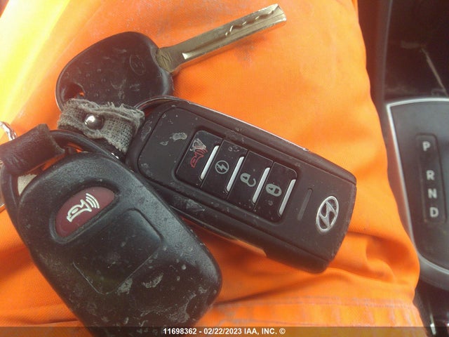 Hyundai Accent Gls/gs 2013 KMHCT5AE7DU086929 Image 3