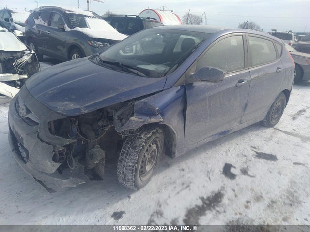 Hyundai Accent Gls/gs 2013 KMHCT5AE7DU086929 Image 2