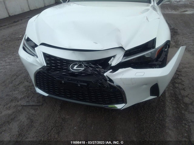 JTHC81F29N5049971 Lexus IS 300