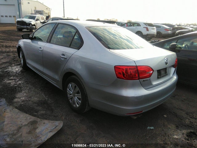 3VW2K7AJ7DM407753 Volkswagen JETTA S
