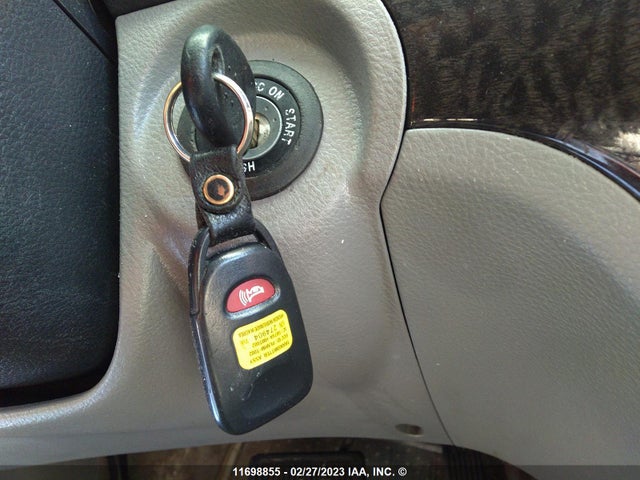 Hyundai Santa Fe Gl 2008 5NMSG73E88H183938 Image 3