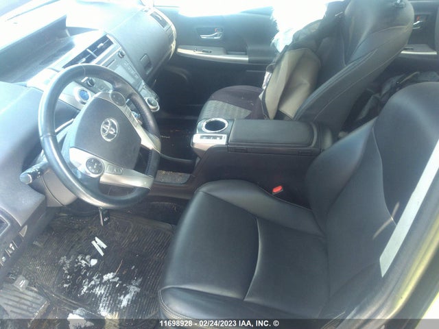Toyota PRIUS V 2016 JTDZN3EU1GJ041618 Image 6