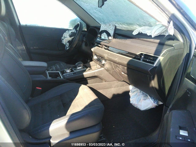 JA4J4UA82NZ614095 Mitsubishi Outlander Se/black Edition