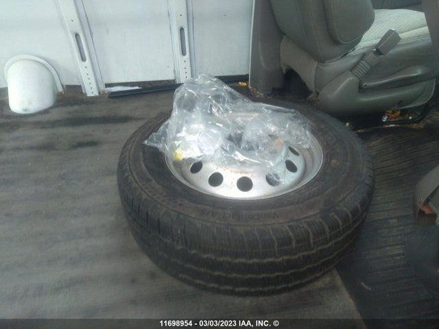 Chevrolet Express G2500 2020 1GCWGBFP2L1173118 Image 12