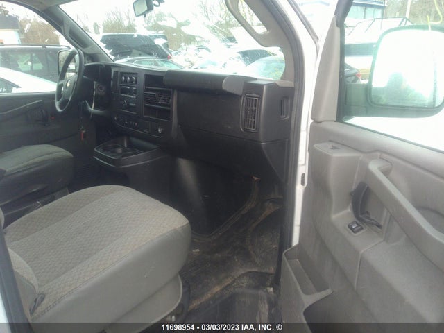 Chevrolet Express G2500 2020 1GCWGBFP2L1173118 Image 5