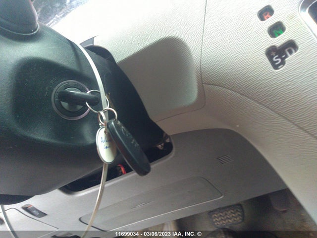Toyota SIENNA LE 2013 5TDKK3DC9DS318498 Image 3