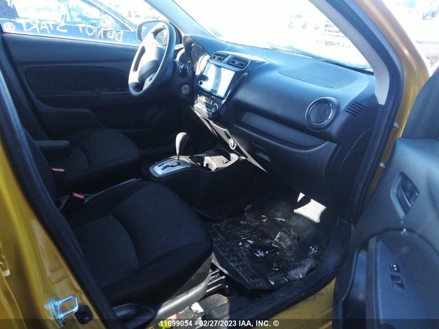 ML32AUHJXNH004613 Mitsubishi Mirage Es/le