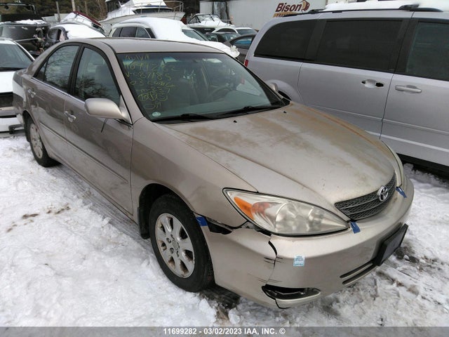Toyota CAMRY LE/XLE 2003 JTDBF32K430087185 zdjęcie główne