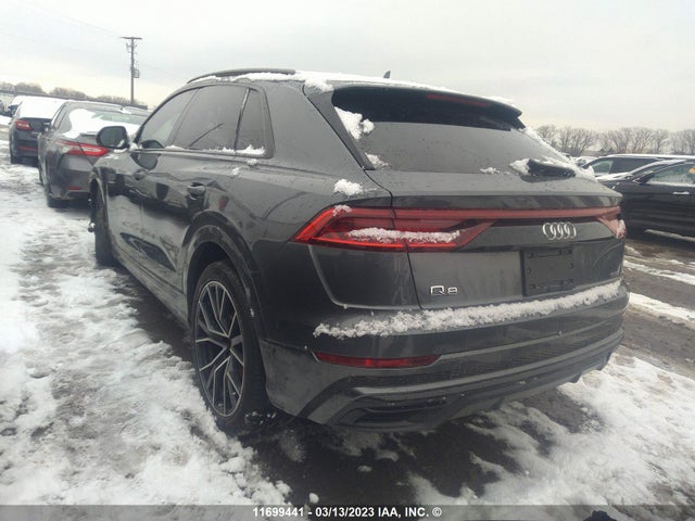 WA1FVAF18KD031195 Audi Q8 Prestige S-line