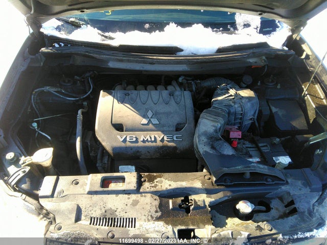 JA4JZ3AX9EZ600553 Mitsubishi Outlander Se
