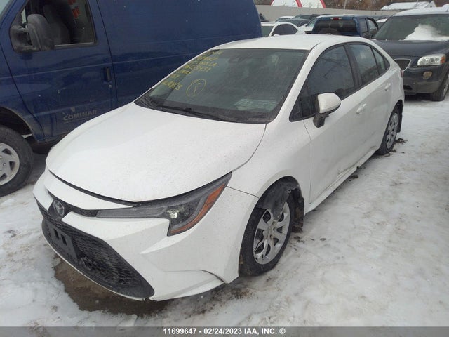Toyota COROLLA LE 2022 5YFBPMBE6NP283439 Image 2