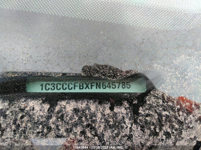 1C3CCCFBXFN645785 Chrysler 200 LX