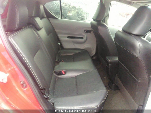 Toyota PRIUS C 2013 JTDKDTB34D1050017 Image 9