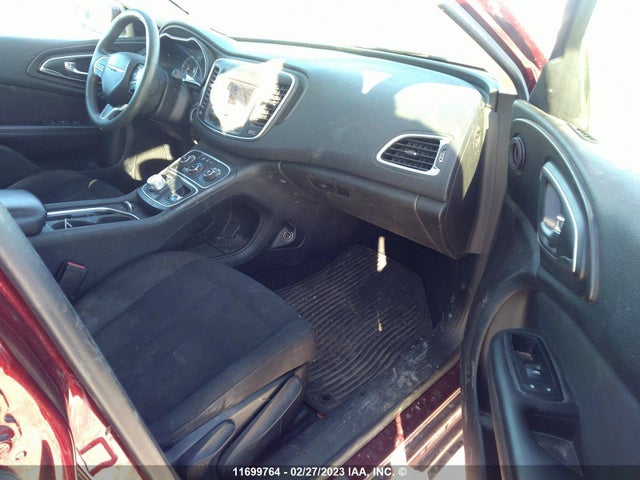 Chrysler 200 LX 2015 1C3CCCFB7FN549757 Image 6