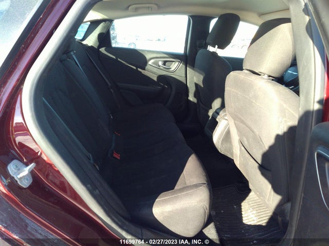 Chrysler 200 LX 2015 1C3CCCFB7FN549757 Image 9