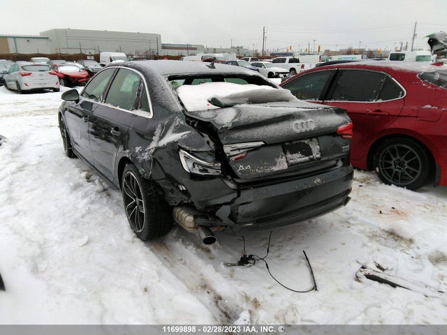 WAUENAF4XHN013597 Audi A4 Premium Plus