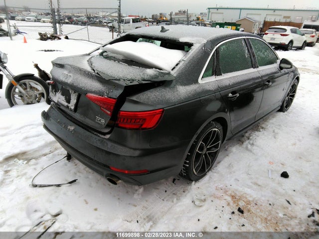 WAUENAF4XHN013597 Audi A4 Premium Plus