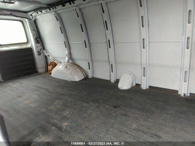Chevrolet Express G2500 2021 1GCWGBFP3M1190737 Image 8