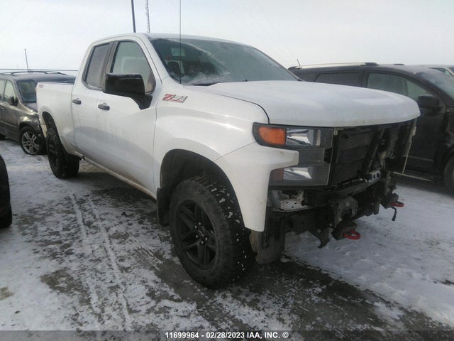 Chevrolet Silverado K1500 Trail Boss Custom 2019 1GCRYCEF8KZ264306 zdjęcie główne