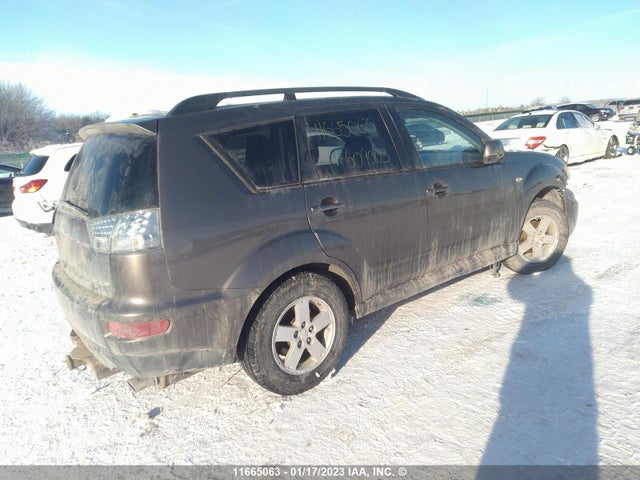 JA4AT2AW3BU609003 Mitsubishi Outlander Es