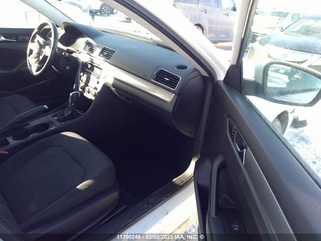 Volkswagen PASSAT S 2013 1VWAH7A32DC026020 Image 6