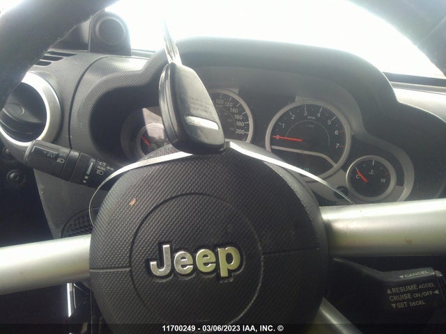 Jeep Wrangler Sahara 2008 1J4FA54198L635682 Image 3