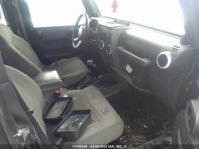 Jeep Wrangler Sahara 2008 1J4FA54198L635682 Image 6