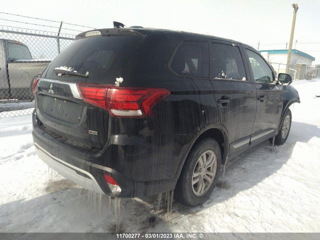 JA4AZ2A3XLZ610898 Mitsubishi Outlander Es