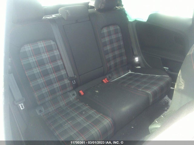 3VWTT7AU2FM046446 Volkswagen GTI