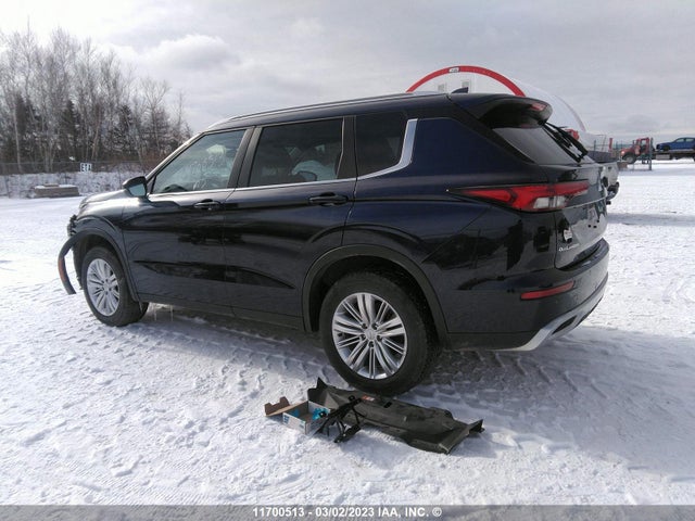 JA4J4UA86NZ605481 Mitsubishi Outlander Se/black Edition