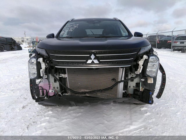 JA4J4UA86NZ605481 Mitsubishi Outlander Se/black Edition