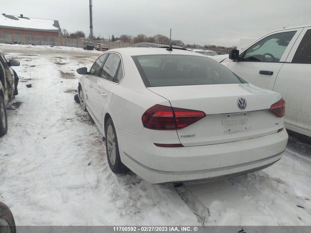 1VWBA7A39JC007906 Volkswagen PASSAT SE