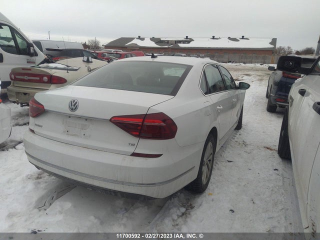 1VWBA7A39JC007906 Volkswagen PASSAT SE