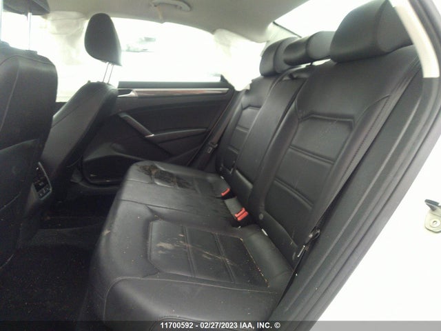 1VWBA7A39JC007906 Volkswagen PASSAT SE