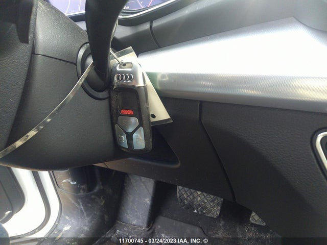 WA1BNAFY3L2032408 Audi Q5 Premium Plus