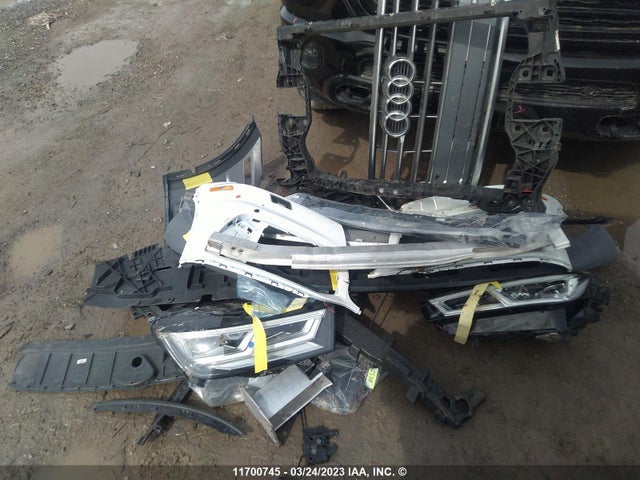 WA1BNAFY3L2032408 Audi Q5 Premium Plus