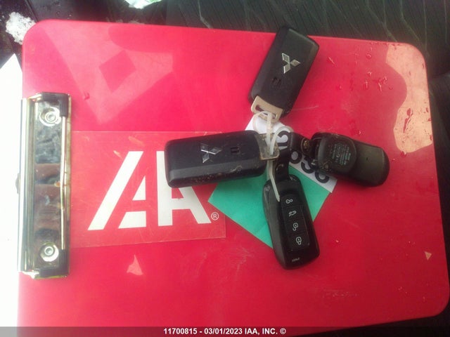 JA4AT4AA2KZ603342 Mitsubishi Eclipse Cross Le/sp