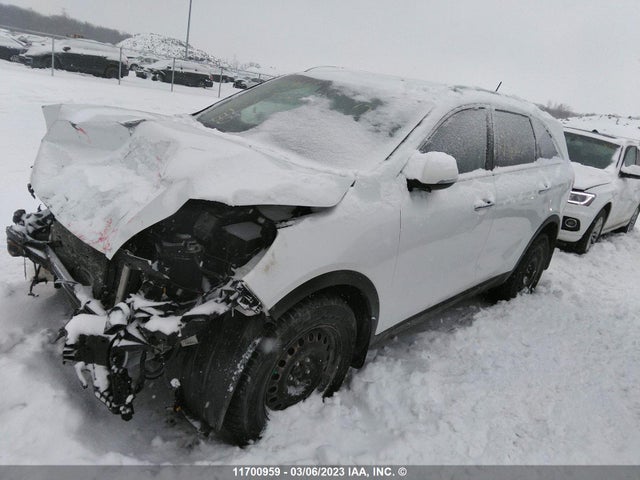 KIA Sorento Lx/l 2018 5XYPG4A35JG401632 Image 2